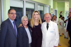 Pediatria, Lorella Cuccarini inaugura il reparto