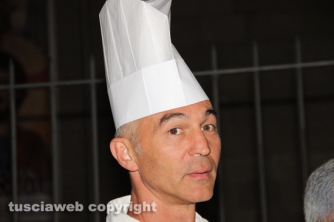 Santa Rosa - Penne sotto la macchina