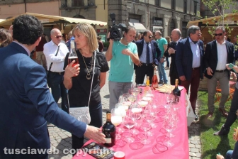 Piacere Etrusco a piazza del Comune