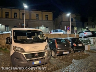 Piazza Dante dopo il divieto
