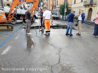 Piazza della Rocca allagata, i lavori
