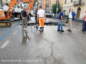 Piazza della Rocca allagata, i lavori