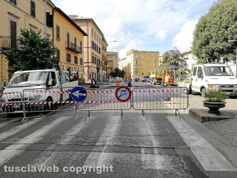 Piazza della Rocca allagata, i lavori