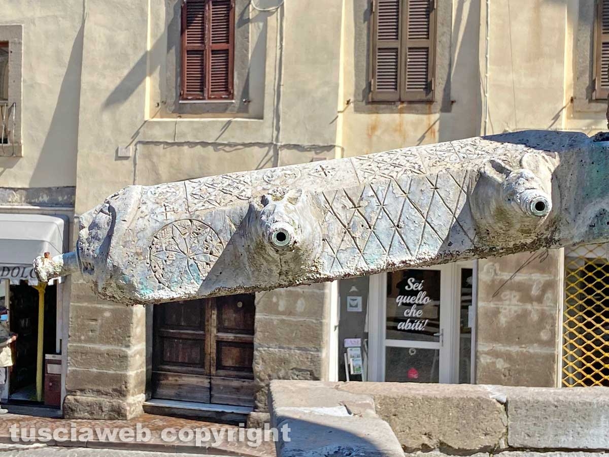 Piazza Fontana grande