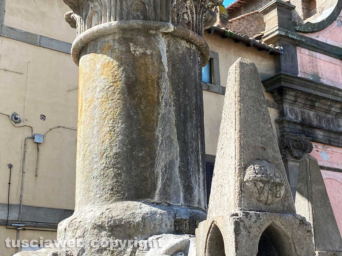 Piazza Fontana grande