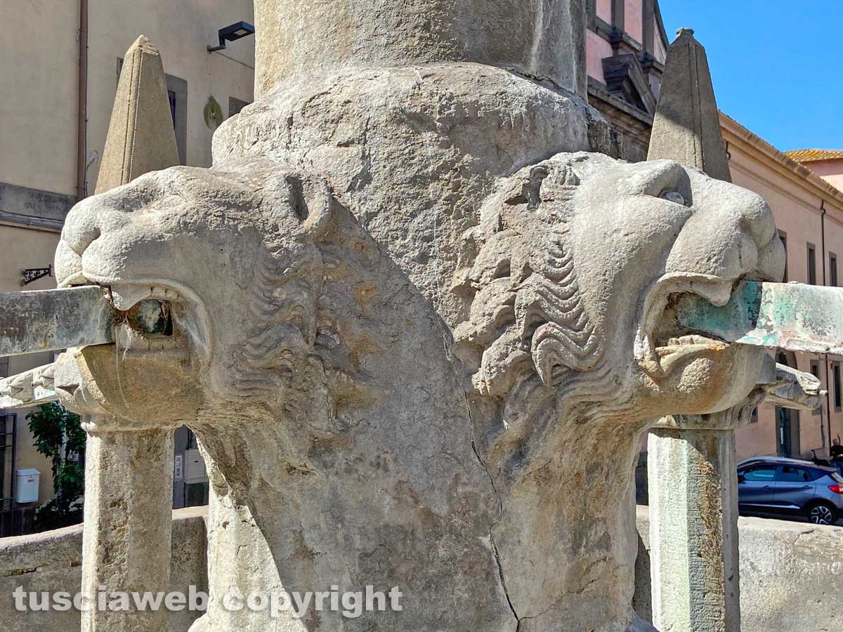 Piazza Fontana grande
