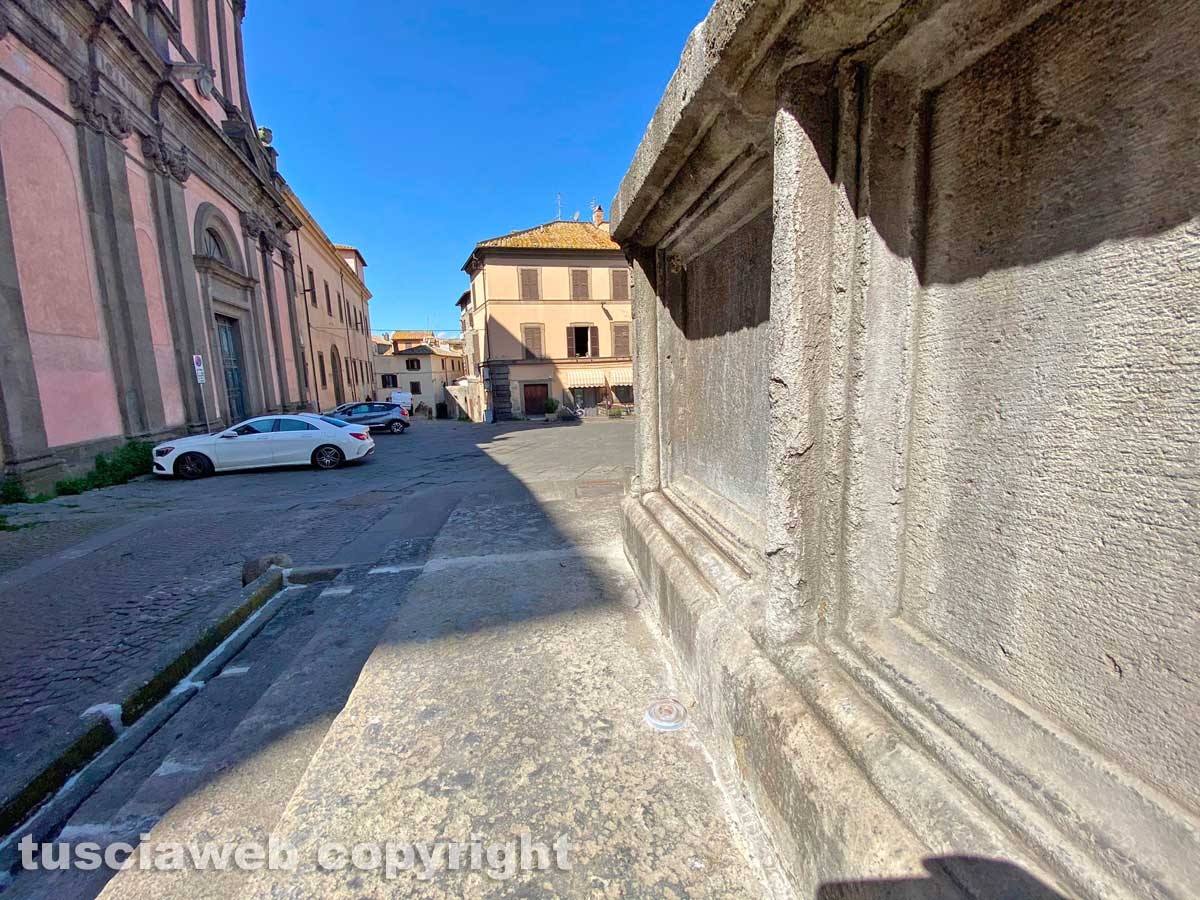 Piazza Fontana grande