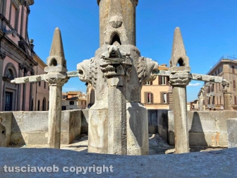 Piazza Fontana grande