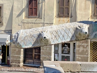 Piazza Fontana grande