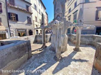Piazza Fontana grande