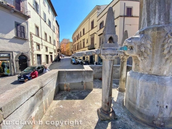 Piazza Fontana grande