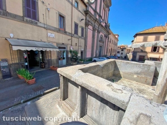 Piazza Fontana grande