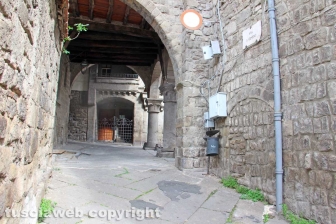 Piazza San Carluccio in sicurezza