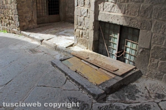 Piazza San Carluccio in sicurezza