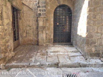 Piazza San Pellegrino nel degrado più completo