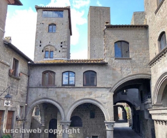 Piazza San Pellegrino nel degrado più completo