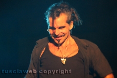 Il miniconcerto di Piero Pelù