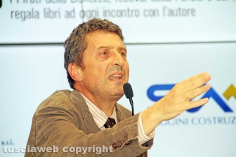 Pietrangelo Buttafuoco ai Pirati della bellezza