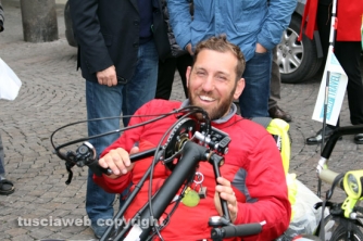 Pietro Scidurlo a Viterbo in hand-bike