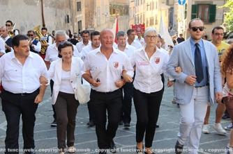 Santa Rosa - Pilastro - Sfilano i minifacchini