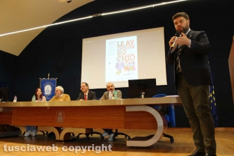 Viterbo - Il Pinocchio di Collodi regalato alle scuole elementari - Donate 3000 copie - La presentazione all'Unitus