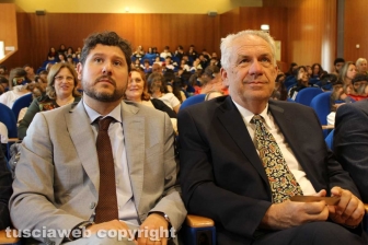 Viterbo - Il Pinocchio di Collodi regalato alle scuole elementari - Donate 3000 copie - La presentazione all'Unitus - Emanuel Fulvi e Luigi Pasqualetti