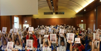 Viterbo - Il Pinocchio di Collodi regalato alle scuole elementari - Donate 3000 copie - La presentazione all'Unitus