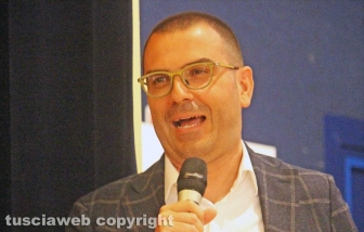 Viterbo - Il Pinocchio di Collodi regalato alle scuole elementari - Donate 3000 copie - La presentazione all'Unitus - Sergio Saggini