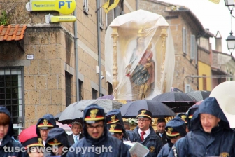 Pioggia e pugnaloni