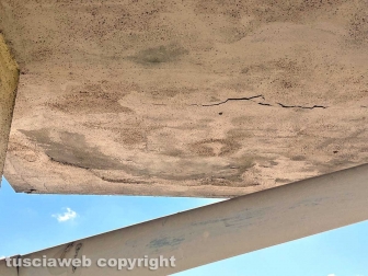 “Piove in casa da 7 mesi ma l’Ater non fa niente..."