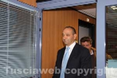 Piso(Pdl) in procura a Viterbo