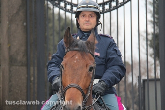 Poliziotti a cavallo a Pratogiardino - Il sovrintendente Gabriele Quaranta