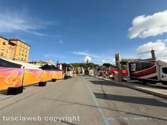Viterbo - Prende forma il palco del viaggio della fiamma olimpica a piazza del Sacrario