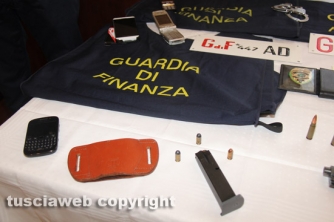 Rapina in banca a Bassano Romano - Il materiale sequestrato