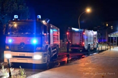 Prezzi pazzi distrutto dalle fiamme - Foto di Giorgio Porri