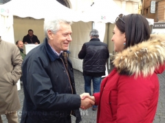 Primarie Pd per la segreteria regionale - Michelini arriva e saluta il vicesindaco Ciambella