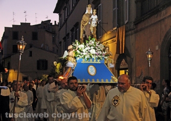 Processione del Carmelo in notturna