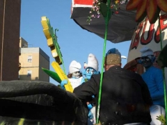 La sfilata di carri a Tarquinia