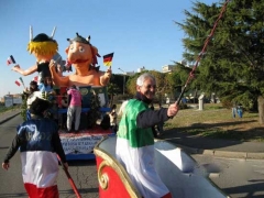 La sfilata di carri a Tarquinia