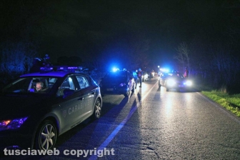 Pulmino in fiamme, madre e figlio carbonizzati