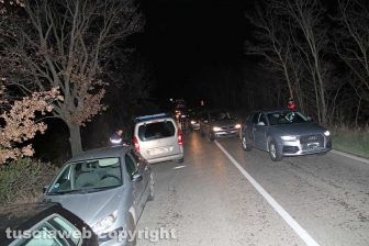 Pulmino in fiamme, madre e figlio carbonizzati