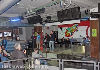 Elezioni regionali, incontro in discoteca