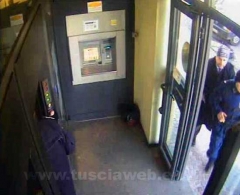 La rapina al Monte dei Paschi di Vetralla