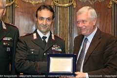 Viterbo - Rapina al Lidl - Premiati i carabinieri Favilla e Paolini