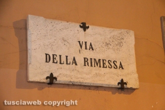 Viterbo - Rapina al Monte dei Paschi