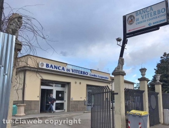 Viterbo - Rapina in banca a Villanova - L'intervento dei carabinieri