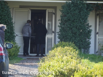 Graffignano - Rapina in villa con sparatoria