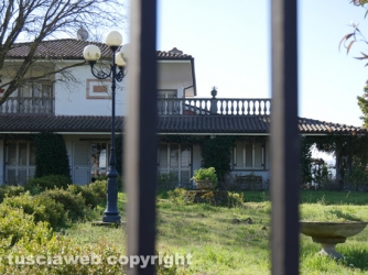 Graffignano - Rapina in villa con sparatoria