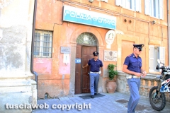 Vetralla - Tarquinia - Pistola in pugno rapinano supermercato - I due agenti tarquiniesi che hanno bloccato i rapinatori