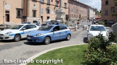 Vetralla - Tarquinia - Pistola in pugno rapinano supermercato - La polizia di Tarquinia